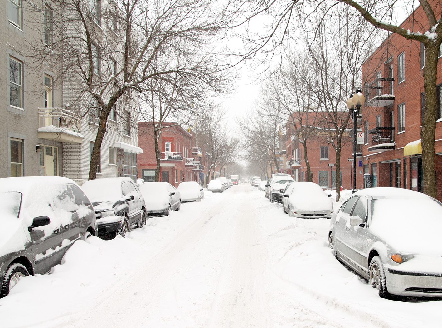 Urban,Street,In,A,Snow,Storm
